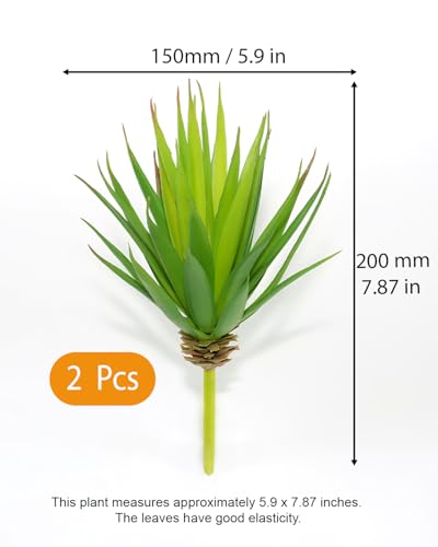 2 Pieces Realistic Artificial Faux Succulent Yucca Vera Greenhouse Small Plants Unpotted for Home Garden Decoration (Spring Green) - color: Spring Green