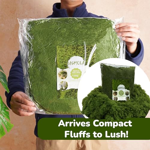 USMOLA 1.5LB Bulk Moss for Decorating - Fake Moss for Crafts, Potted Plants, Fairy Gardens, Terrariums & Wedding Displays | Natural Look Faux Grass (Dark Green)