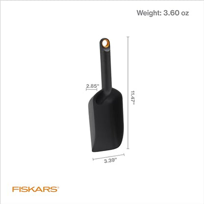 Fiskars Soil Scoop for Potting & Transplanting, 1.5 Cup Capacity, Black | Indoor Potting for Medium Planters, Durable Lightweight Resin Garden Scooper with Flat Bottom & Deep Sides to Prevent Spills - style: Soil Scoop