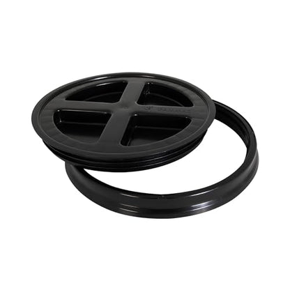 GAMMA2 Gamma Seal Lid - Pet Food Storage Container Lids - Fits 3.5, 5, 6, & 7 Gallon Buckets, Black, Made in USA