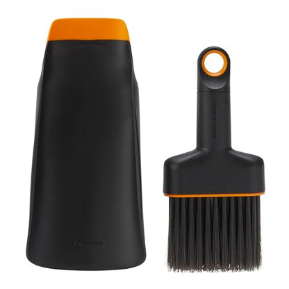 Fiskars Planting Soil Scoop & Brush Set, Dual-Sided Tool for Indoor Potting - style: Soil Scoop & Brush Set