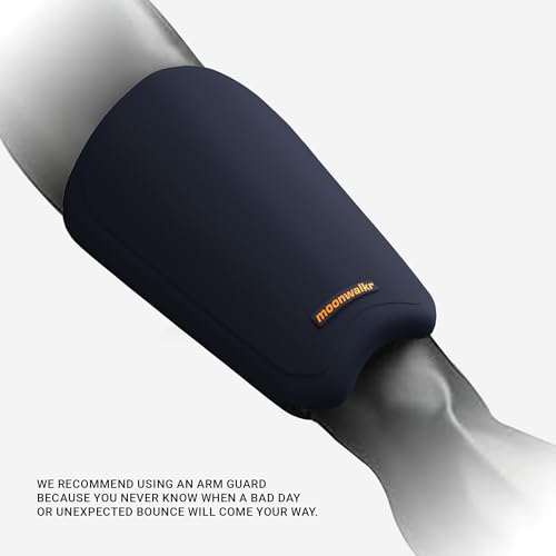 moonwalkr Cricket Arm Guard - color: Blue