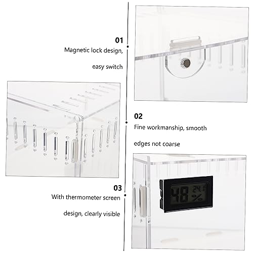 Transparent Reptile Breeding Box with Ventilation for Geckos Snakes Spiders Portable Lightweight Feeding Cage Suitable for Outdoor Pet Transport and Habitat Maintenance