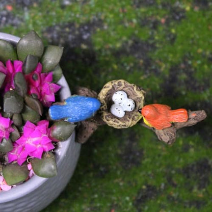 Miniature Birds Perched on Branch Flower Pot Hugger Figurines, Mini Resin Sculpture Outdoor Statues for Planter Pot Terrarium Fish Tank Edge Bonsai Crafts Decor Fairy Garden Accessories