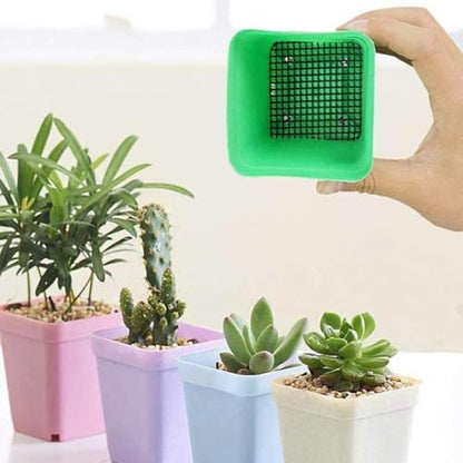 100 Pcs 4x4 Inch Plastic Mesh Screen for Plant Pots - Black Drainage Hole Covers for Succulents, Flowers & Planters - Bonsai Soil Mesh Pad Prevents Erosion, Adjustable Cut-to-Size Planter Liner