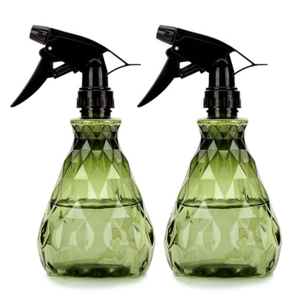 wugongshan 2 Pcs Spray Bottles, 500 ml/17 oz Empty Water Spray Bottles, Plastic Reusable Adjustable Mist Sprayer Squirt Bottles Containers Refillable for Cleaning Solutions, Gardening, Plants (Green) - color: Green