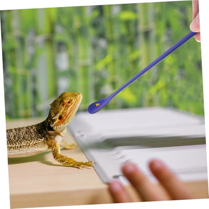 Yardwe 2Pcs Stainless Steel Reptile Food Spoon Reusable Feeding Tool for Lizards Small Reptiles Compact Design for Easy Pet Care