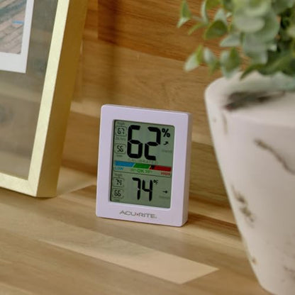 AcuRite Humidity Meter Hygrometer and Indoor Thermometer, Hygrometer - size: 3 x 2.5 Inches