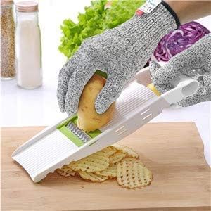 4 Pcs Small Cut Resistant Gloves Food Grade Level 5 Hand Protection,Kitchen Cut Gloves (2 Pairs (Small(palm Diameter 2.80-3.35inch)) - size: Small (Pack of 4)