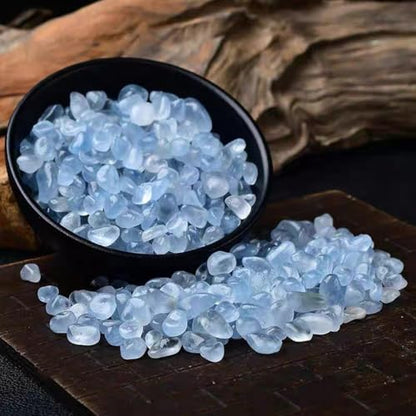 Erliway 7-9mm Celestite Healing Crystal Chips for Crafts, 100g | Natural Crushed Crystal Stones Tumbled Chips for Vase Filler Aquarium Gravel, Meditation Chakra Balancing, Candle DIY Making - color: Celestite