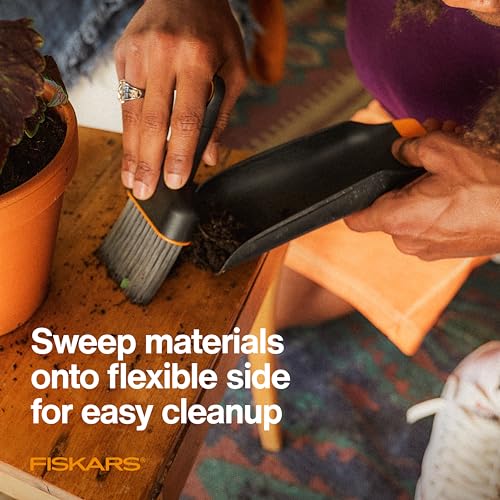 Fiskars Planting Soil Scoop & Brush Set, Dual-Sided Tool for Indoor Potting - style: Soil Scoop & Brush Set
