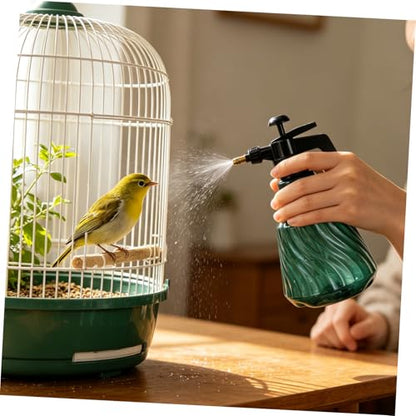 Handheld Bird Sprayer Bottle 2l Refillable Fine Mist Mister for Parrot Bathing and Cage Cleaning Portable Multi-Purpose Hand Pump Bird Shower Mister
