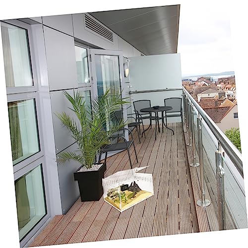 Transparent Reptile Breeding Box with Ventilation for Geckos Snakes Spiders Portable Lightweight Feeding Cage Suitable for Outdoor Pet Transport and Habitat Maintenance