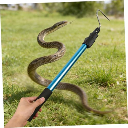 PRETYZOOM Telescopic Snake Hook Tool 19.7-45.7in Adjustable Length Aluminium Alloy Reptile Grabber for Catching Snakes and Rattlesnakes Outdoors with Simple to Use Unique Design