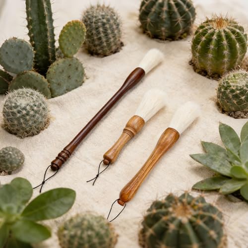 Cactus Plants Cleaning Brushes,Wooden Handles with Goat Hair Bristles,Garden Plant Cleaning Tools,Mild and Soft,Extra-Long Bristles，Three Different Lengths, Suitable for Various Plants and Scenarios.