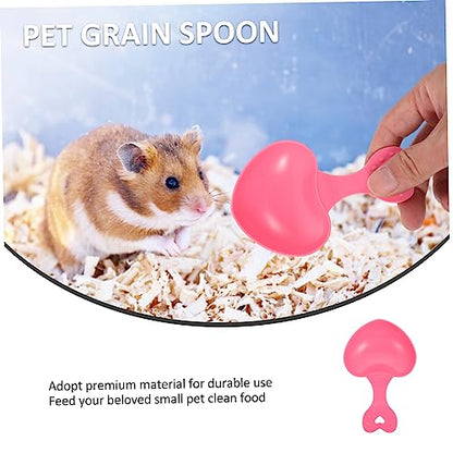 SUPVOX 10pcs Small Pet Food Scoop Hamster and Reptile Food Spoon Lightweight and Wear- for Feeding Small Animals Daily Life