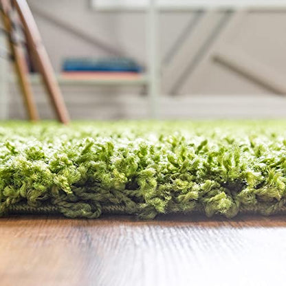 Unique Loom Solid Shag Collection Area Rug (2' 6" x 13' 1" Runner, Grass Green) - color: Grass Green, size: 2'6" x 13'1" (Runner)