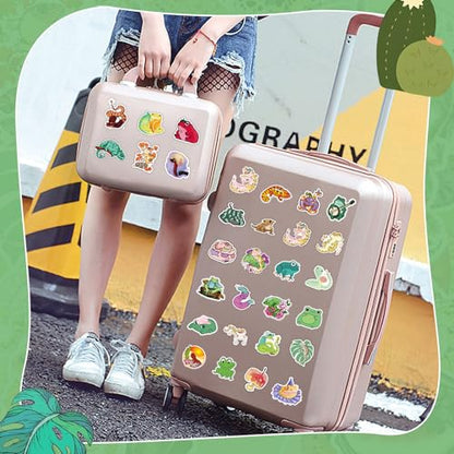 200 Pieces Reptile Stickers Frog Lizard Gecko Snake Stickers for Laptop, Guitar, Motorcycle, Bike, Skateboard, Luggage