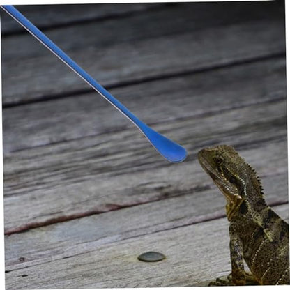Happyyami 2pcs Reptile Accessories Small Animal Feeding Spoon Strong Handle for Pet Food Easy to Carry - color: Blue