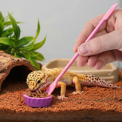 7PCS Silicone Crested Gecko Food Dish and 2PCS Stirred Feedings Stick | Colorful Water Bowl Reusable Small Reptile Feeding Dish for Crab Reptile Tanks Terrarium Accessories Crested