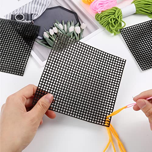 Caydo 4 Pieces 7 Count Black Plastic Mesh Canvas Sheets for Embroidery, Acrylic Yarn Crafting, Knit Crochet Projects and Make Aquarium Dividers (10.5 x 13.5 Inch)