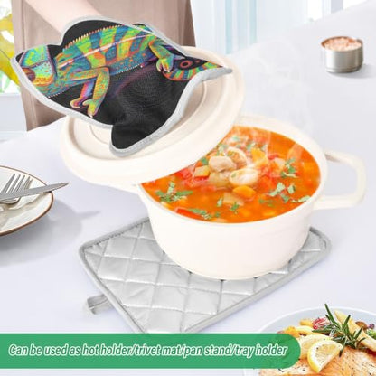 Pot Holder Set 170℃ Heat Resistant | 8mm Thick Padding BBQ，Microwave Two Piecing Vibrant Rainbow Reptile on Branch