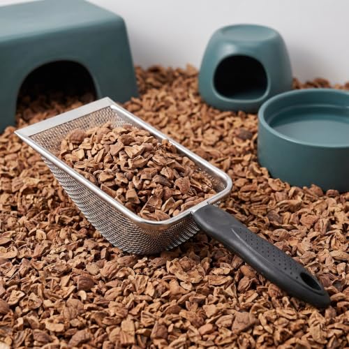 Stainless Steel Reptile Sand Scoop for Efficient Terrarium Cleaning with Fine 6-mesh 3.8x3.8mm Screen, Curved Shovel Face and Arched Blade for Reptile Cage and Tank Maintenance