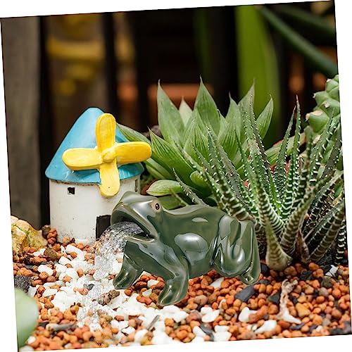 Ceramic Fountain Frog Water Circulation Spitting Outdoor Garden Decor Small Patio Courtyard Sculpture Waterfall Frog for Balcony Landscape