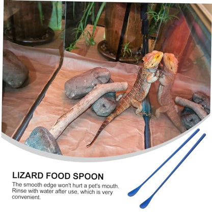 BESPORTBLE 2pcs Versatile Small Animal Feeding Spoon Long Handle for Reptile Accessories - color: Blue