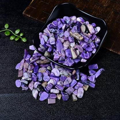 Erliway 7-9mm Charoite Healing Crystal Chips for Crafts, 100g | Natural Crushed Crystal Stones Tumbled Chips for Vase Filler Aquarium Gravel, Meditation Chakra Balancing, Candle DIY Making - color: Charoite