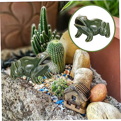 Ceramic Fountain Frog Water Circulation Spitting Outdoor Garden Decor Small Patio Courtyard Sculpture Waterfall Frog for Balcony Landscape