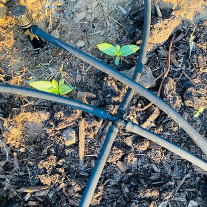 220PCS 1/4" Drip Irrigation Kit Barbed Connectors, Straight Barb, Tee, Single Barb, End Plug, Elbow, 4 Way Coupling Irrigation Fittings for Garden Lawn Flower Pot - size: 220PCS- Barbed Connectors